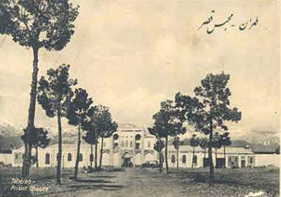  زیرنویس:
